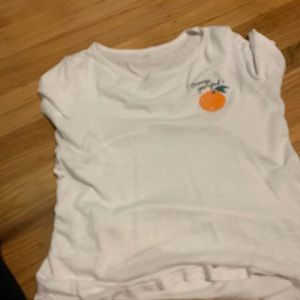 white shirt with a catch from old navy